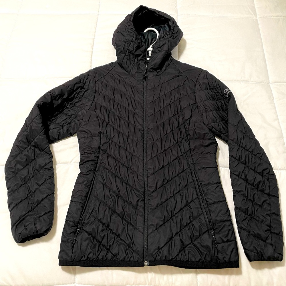 Icebreaker jacket. Size M. Color black. Wear once.